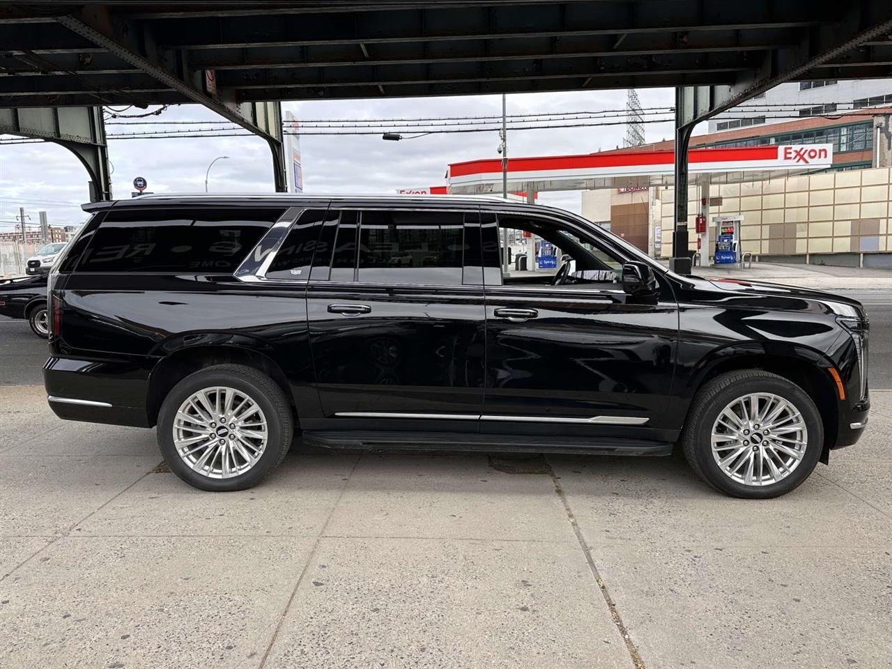 cadillac escalade esv 2025 1GYS9KRL9SR179722 image cadillac escalade esv 2025 1GYS9KRL9SR179722 image